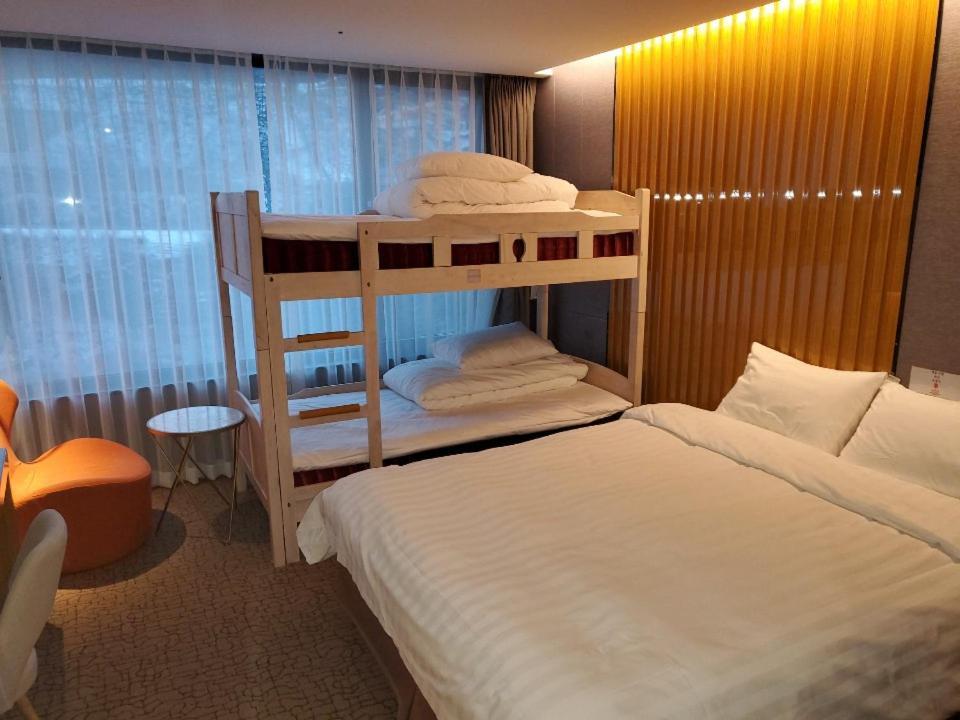 Jeongseon Intoraon Hotel Zewnętrze zdjęcie